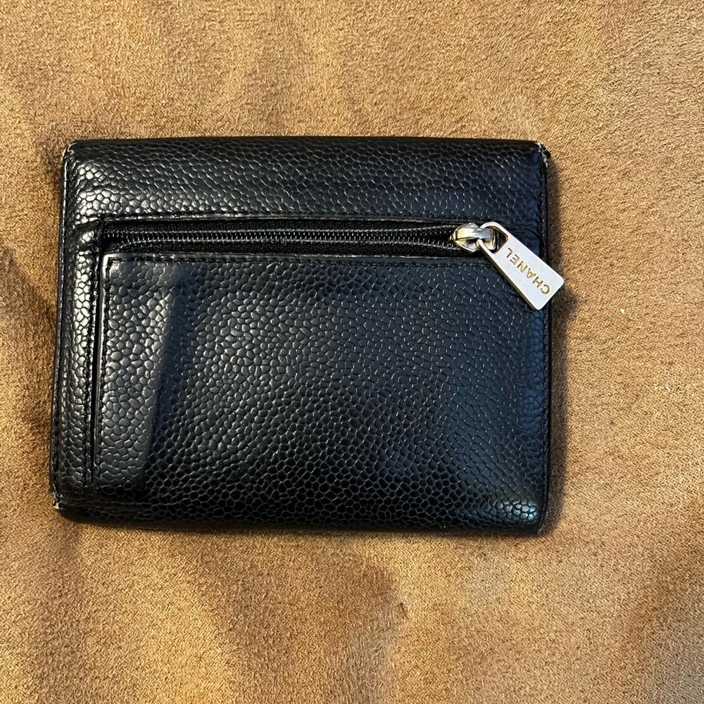 Chanel Black Leather Compact Wallet - Picture 2 of 15